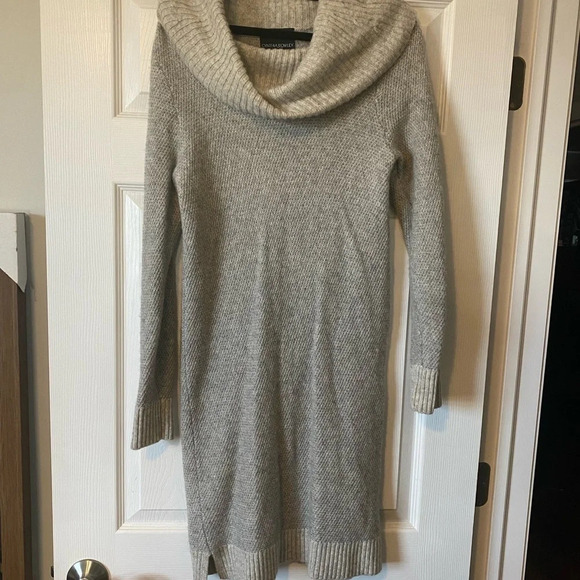 Cynthia Rowley Lambs Wool Cowl Neck Sweater Dress Size Medium - Picture 1 of 5